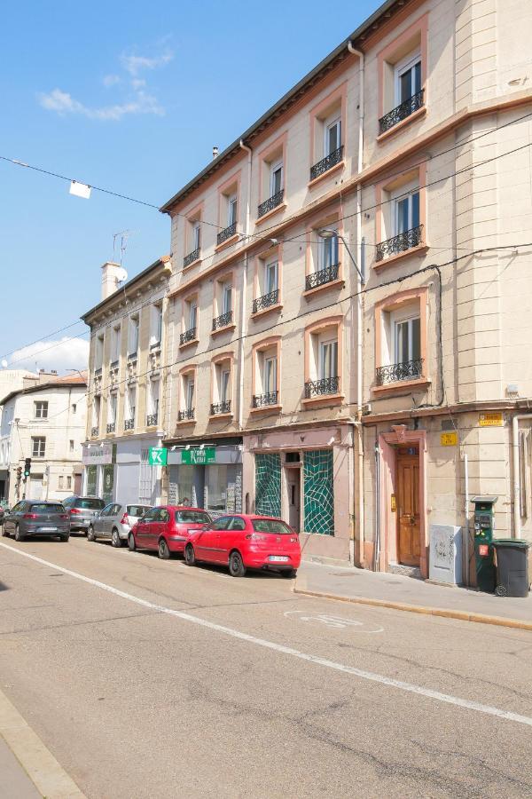 Le Retro, T2 Hypercentre Chic Et Cosy, Wifi Par Sovalfi Apartment Saint-Etienne  Bagian luar foto